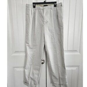 Dockers Premium Relaxed Fit D4 Front Pleat Khakis